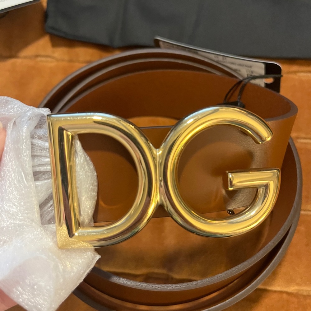 Dolce & Gabbana Men’s Brown Leather Belt with Gold DG Buckle